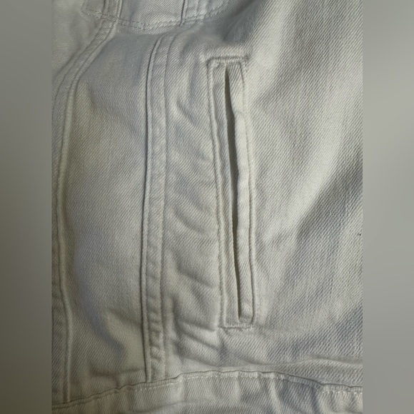 Levi Denim Jean Jacket - Picture 8 of 12